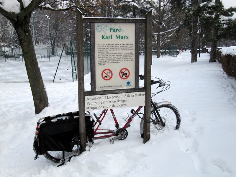 Départ à ski du parc Karl Marx