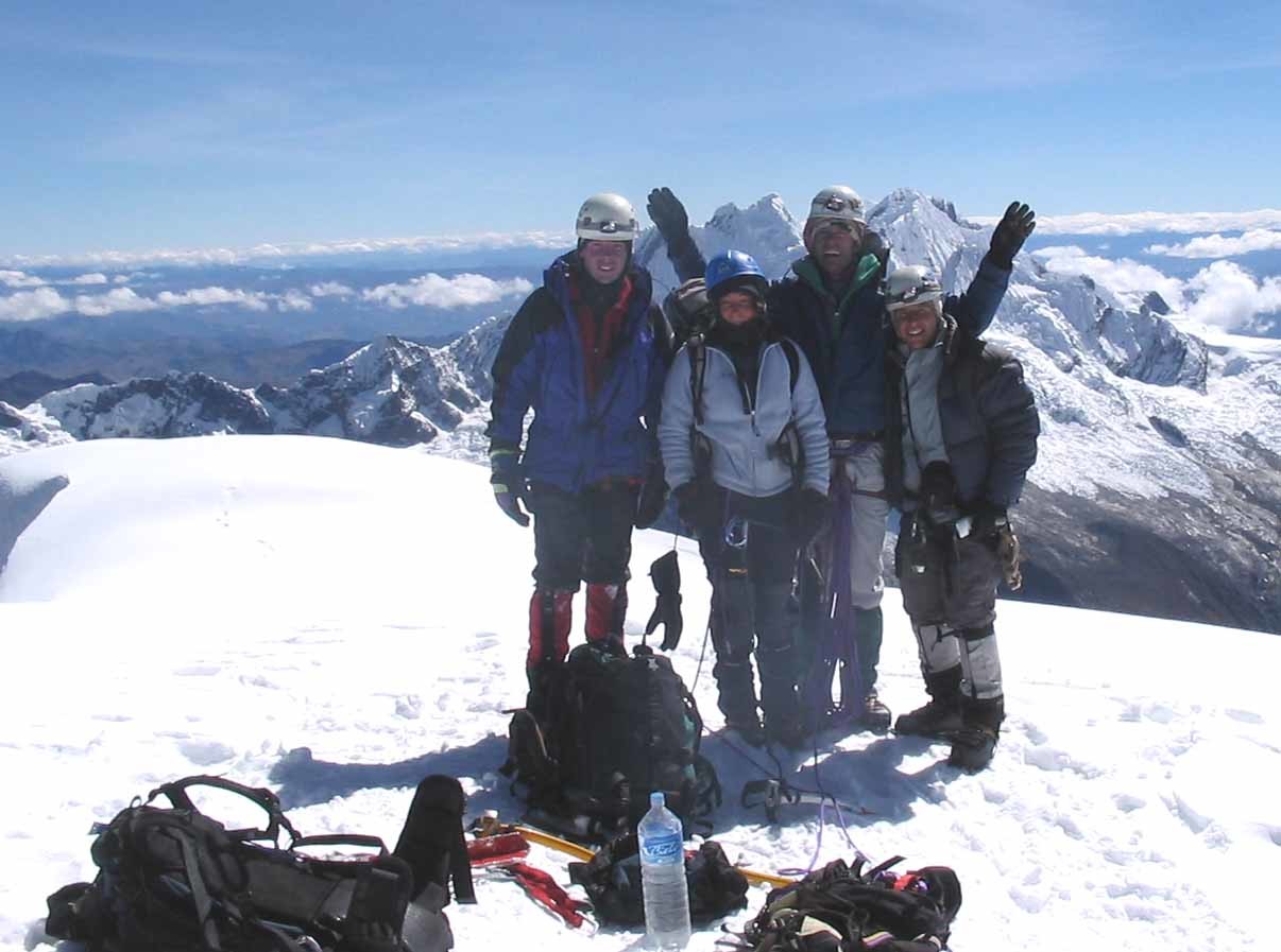 le groupe au sommet