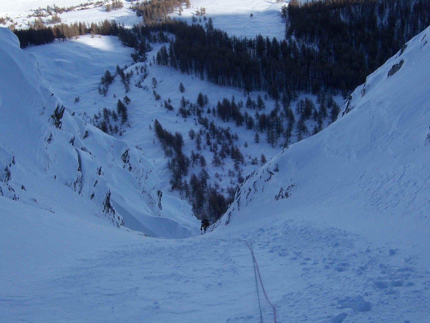 Pente de neige centrale.