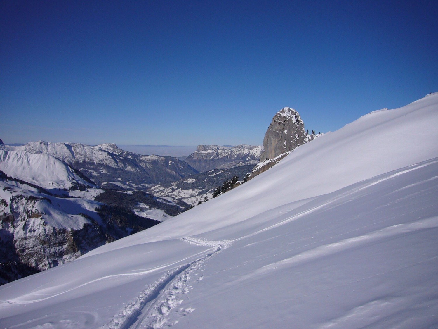 aiguille de manigod depuis la voie normale