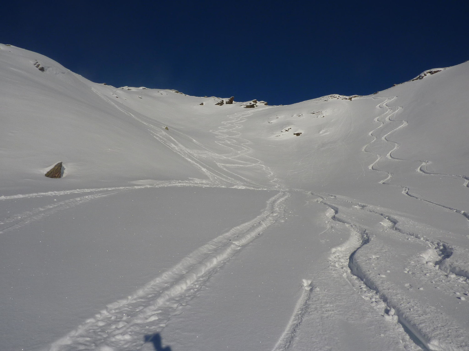 Tracce in discesa dalla Madrisella