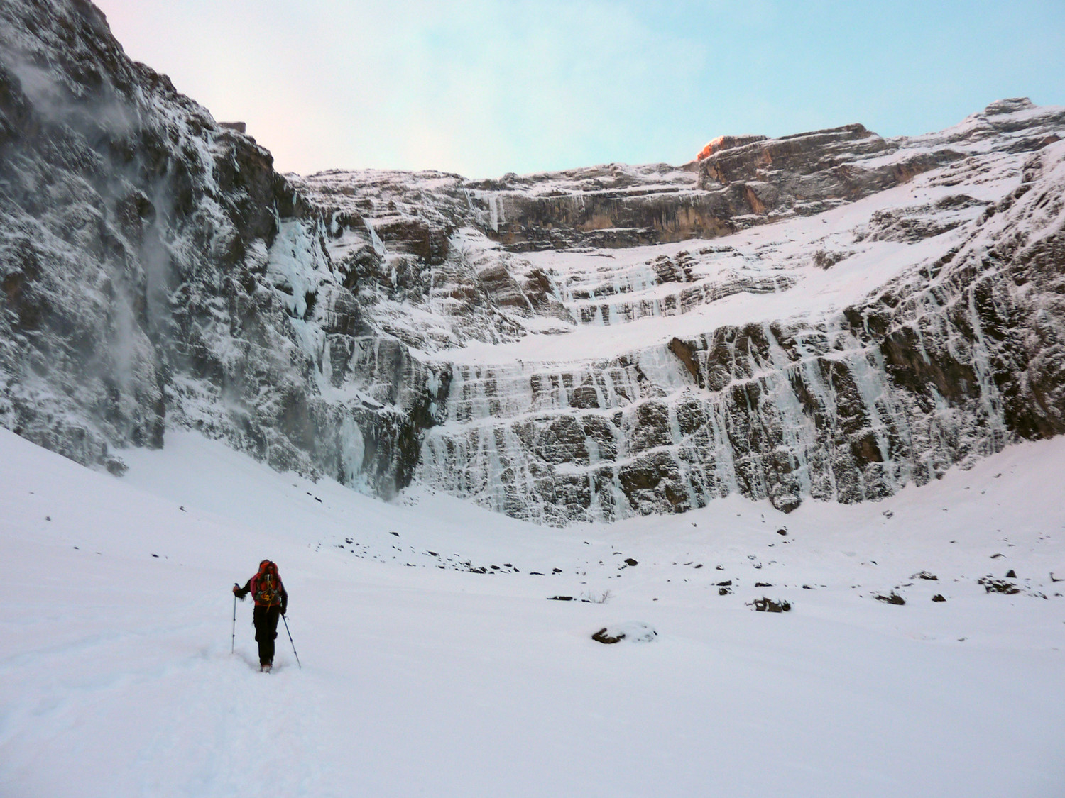 Le cirque de Gavarnie au lever du soleil