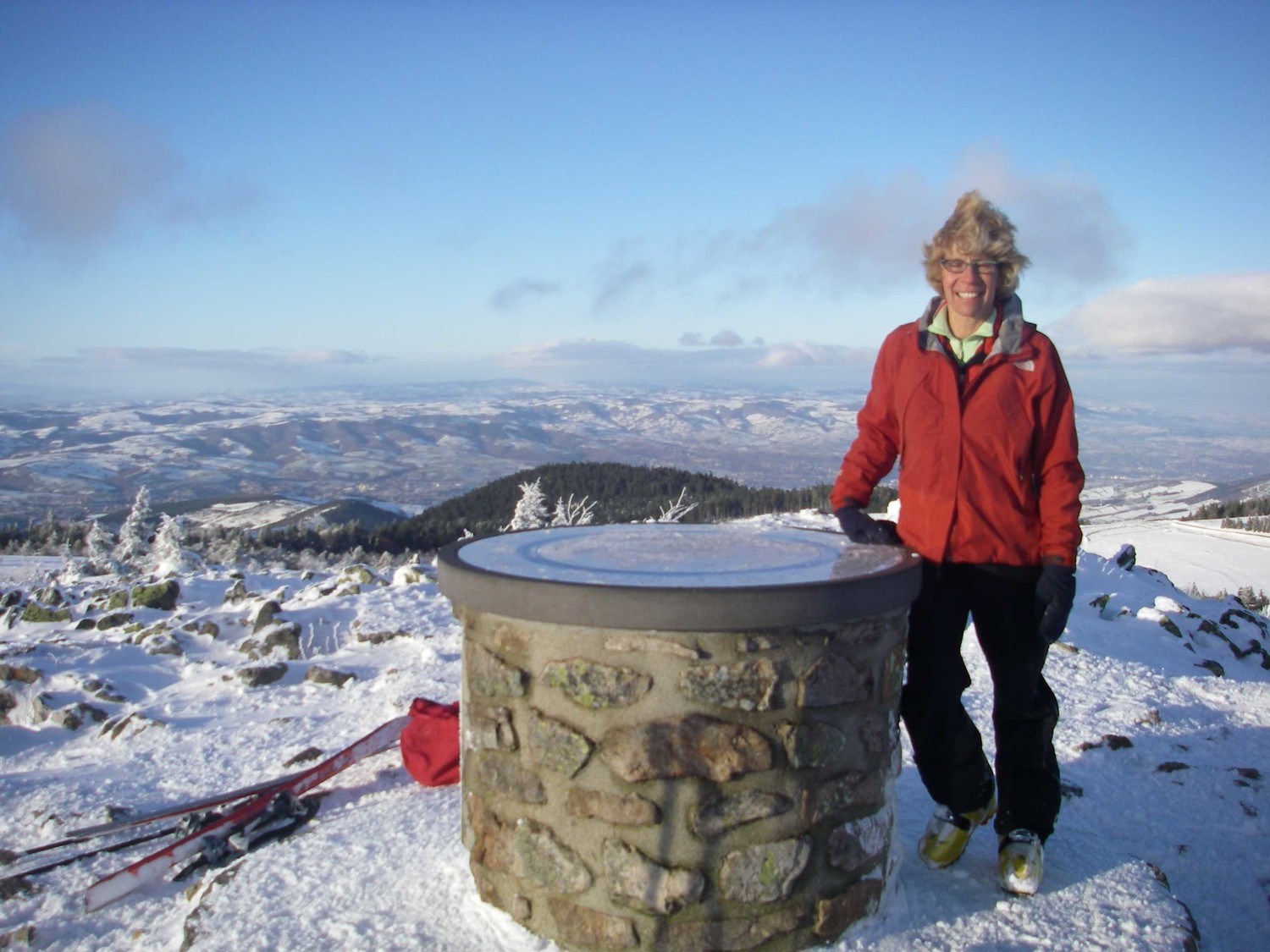 en haut