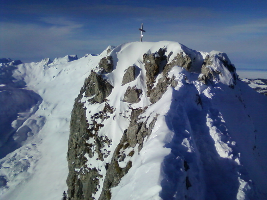 Crête vers la croix de Chrummenfadenflue