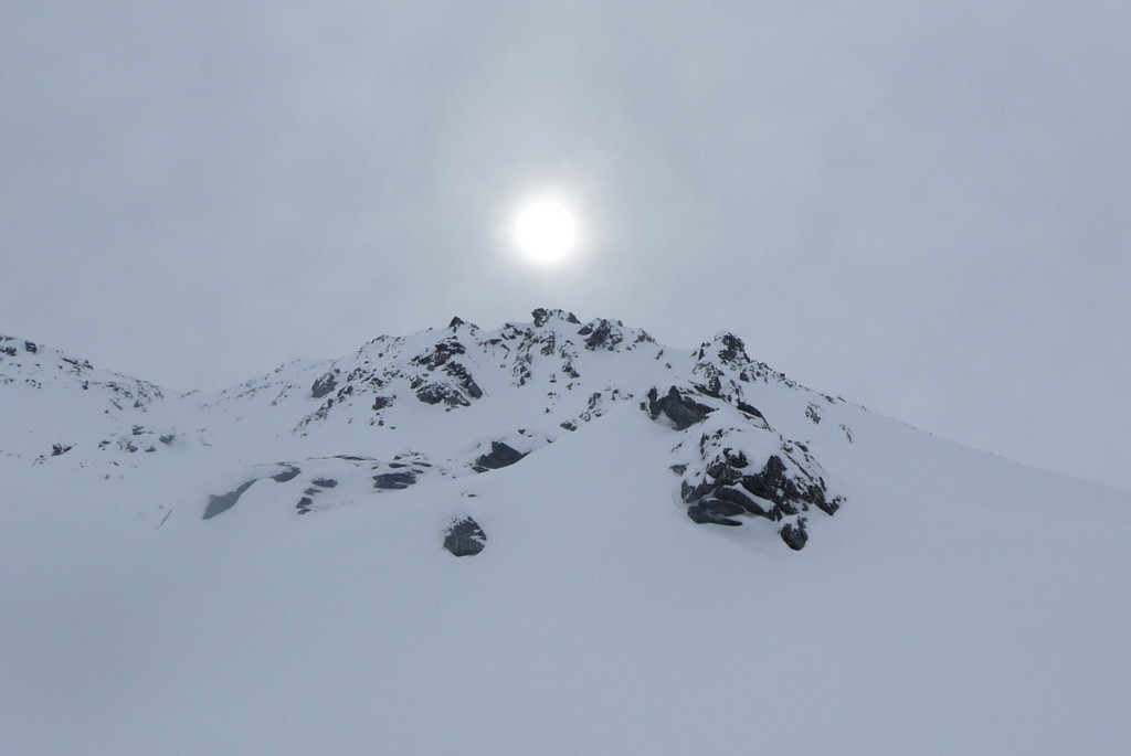 Soleil voilé sur le mont du Chat
