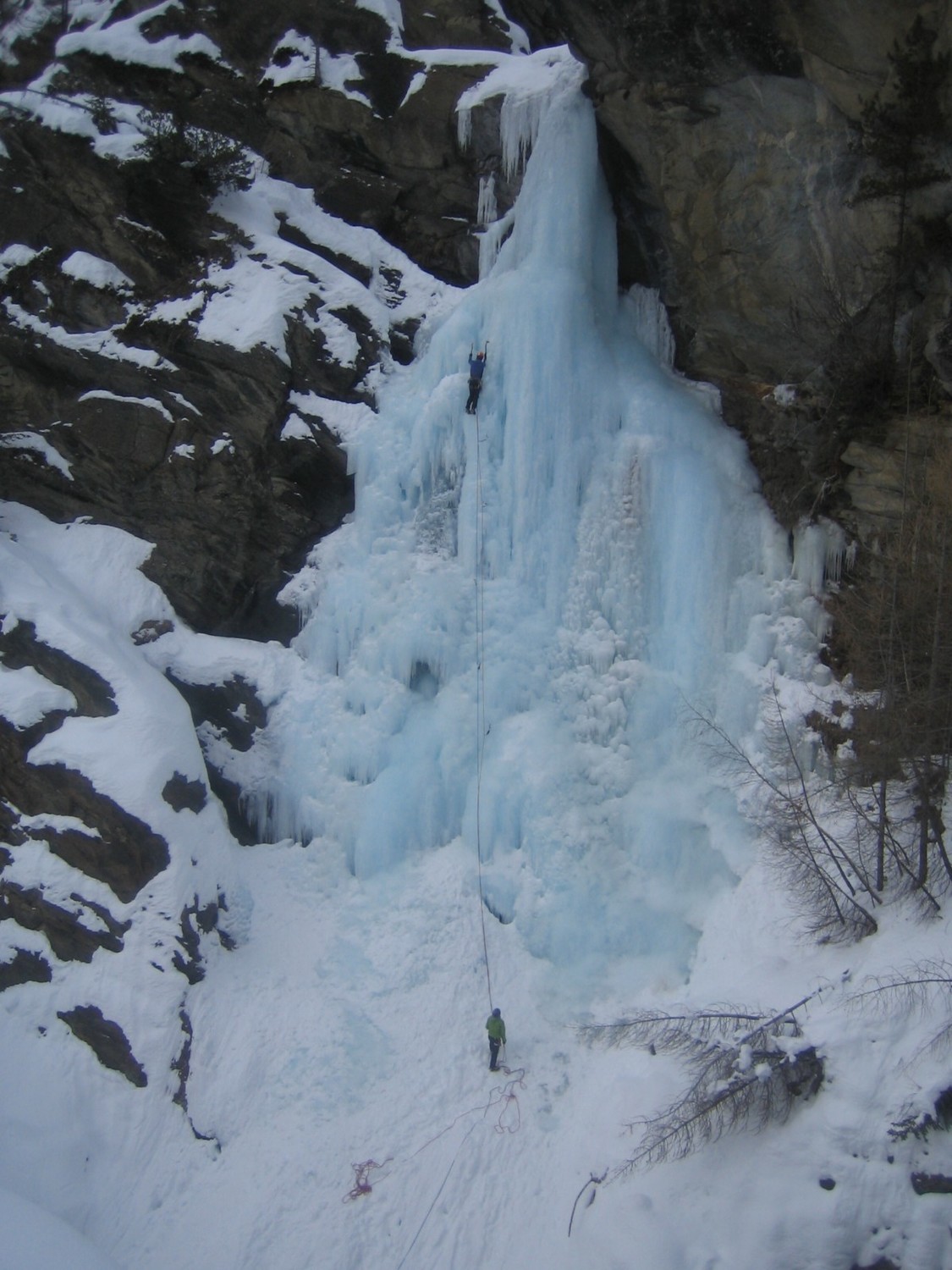 1er ressaut de la cascade de lillaz