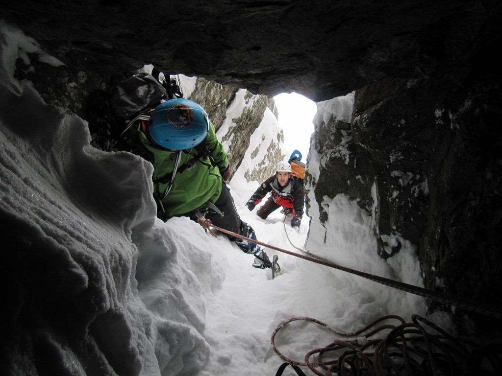 Relais sous le bloc coincé
