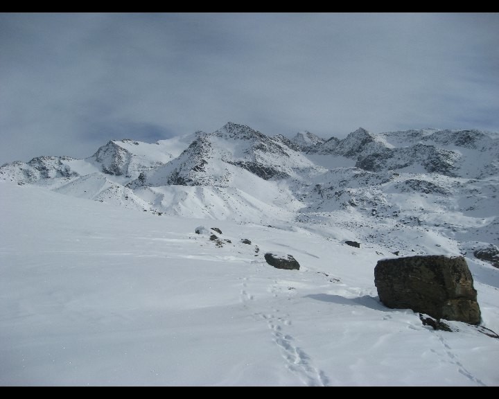 Fletschhorn et les dangereuses moraines frontales de Gruben