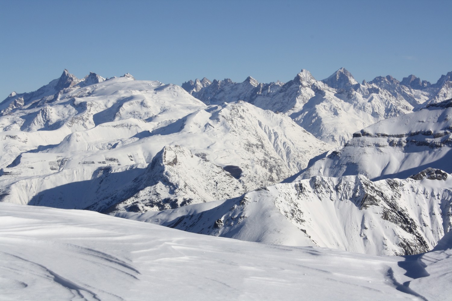 Des Mayes, vers le Massif des Ecrins