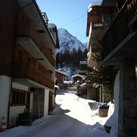 Le centre d'Arolla et la face Nord du Pigne