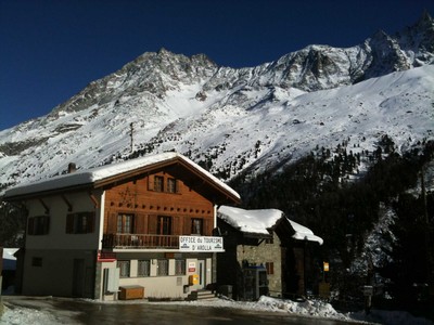 L'office du tourisme d'Arolla L'office du tourisme d'Arolla