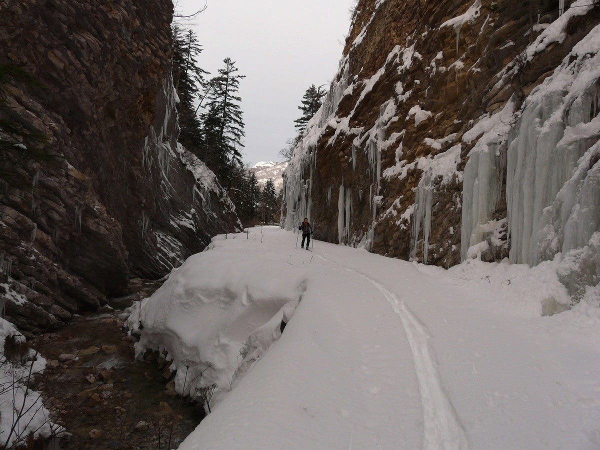 Sur la route des gorges du Riou Froid