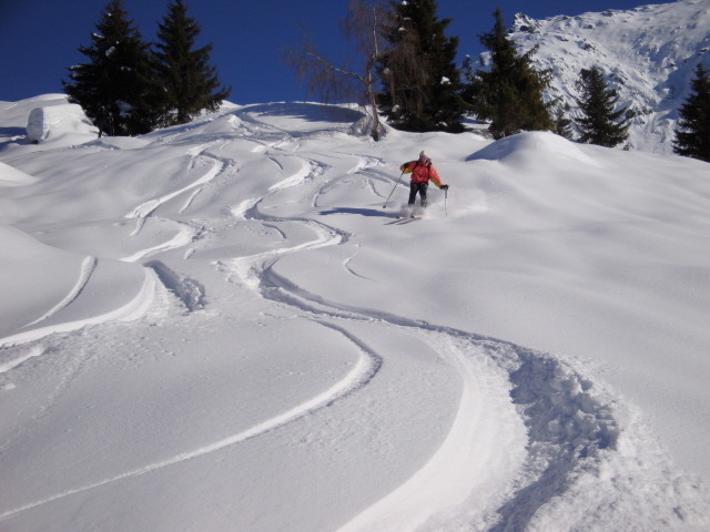 Giovanni in azione sotto le baite Pesciola