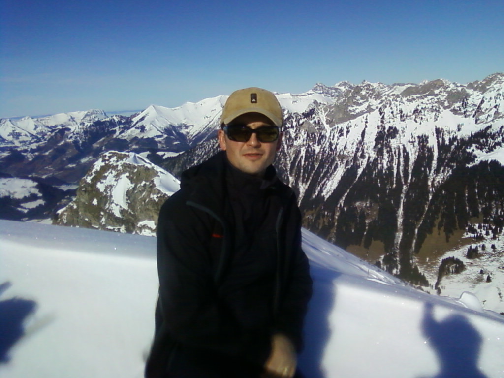 Tête à Josué