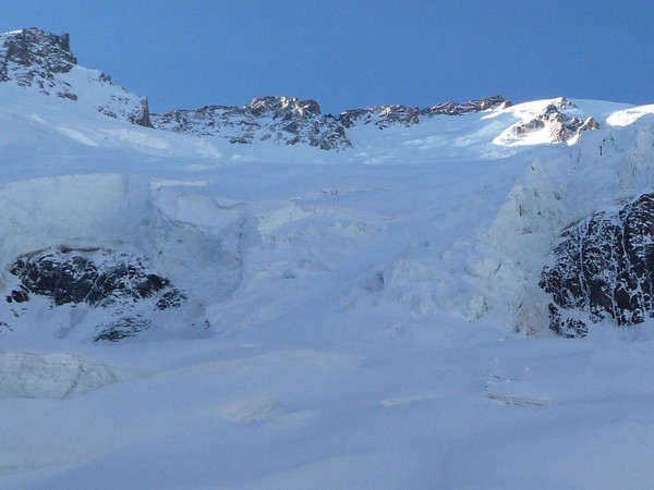 Nanga Parbat (Pakistan): vue du Glacier Diama: montée au face NW