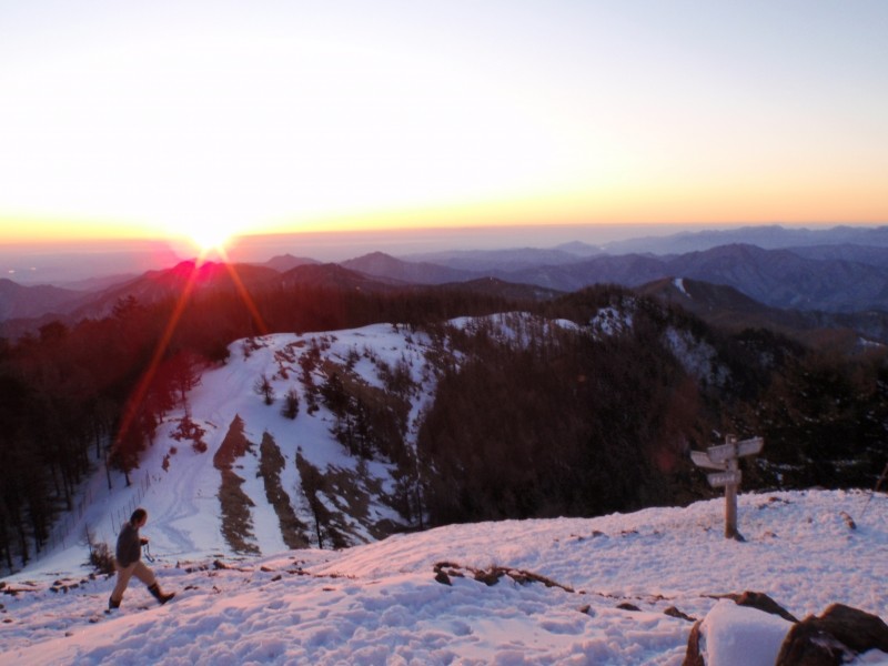 Levé de soleil depuis le refuge