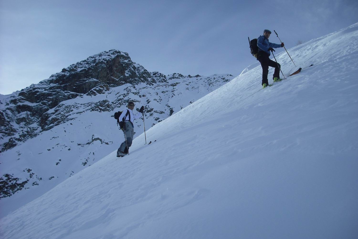 salita sulla dorsale che delimita il canalone a N