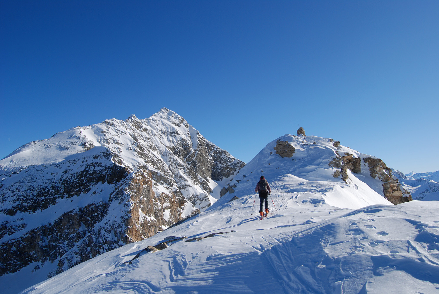 Verso la cima del Piz la Mazza 2815 m, sullo sfondo il Piz Grisch 3062 m