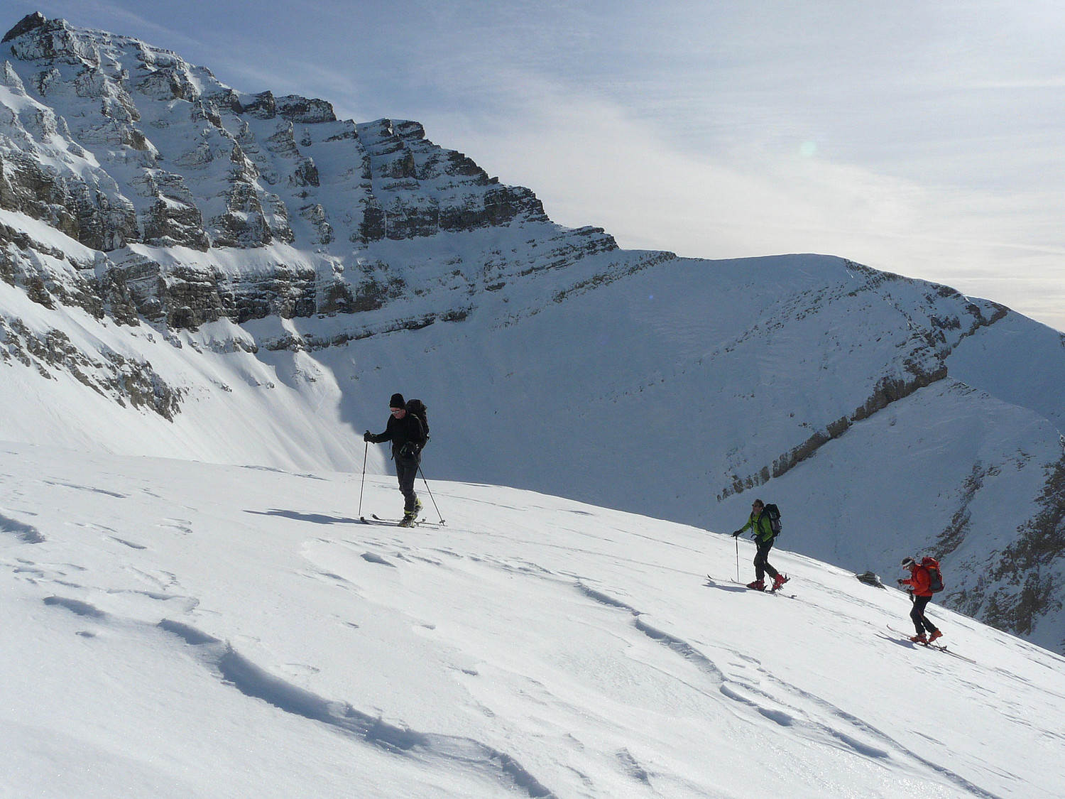 L'arête sommitale NE du puy de la Sèche, l'Estrop en second plan