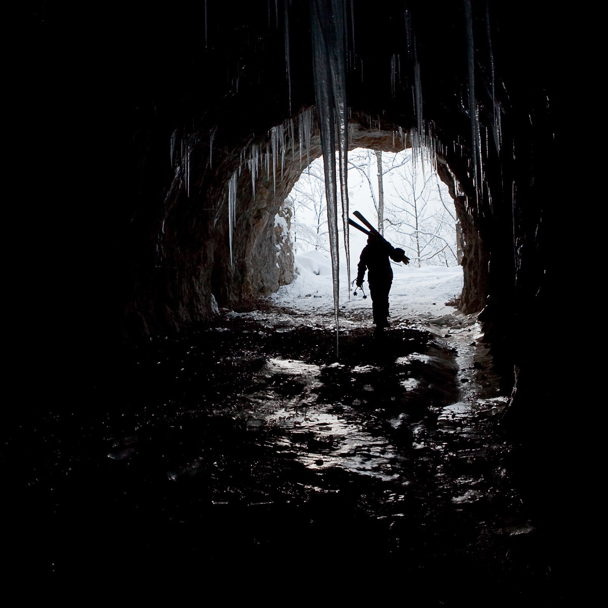 Sous le tunnel
