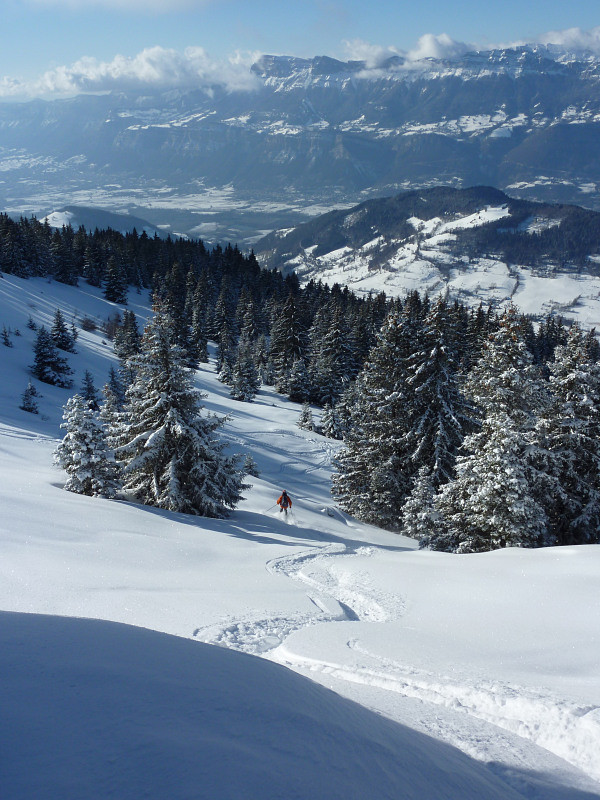 Grand Rocher : dans le versant W