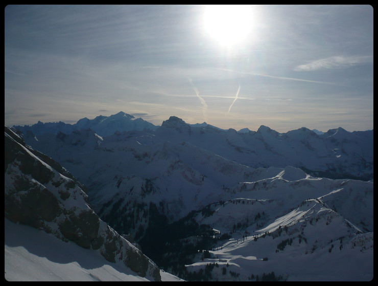 Les Aravis et le Mont-Blanc