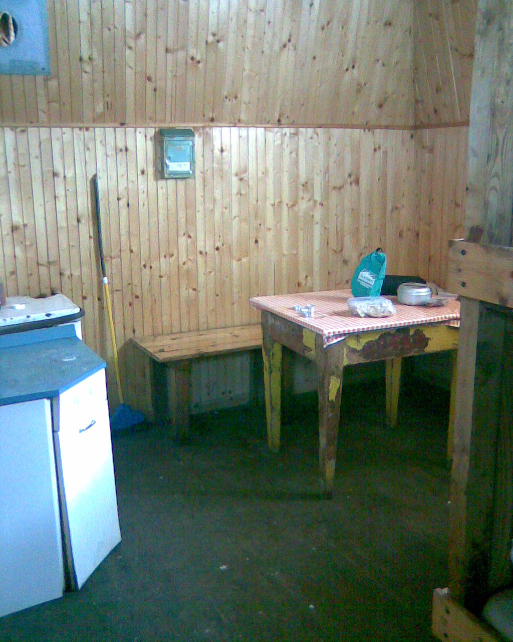 Refuge d'hiver, la cuisine.