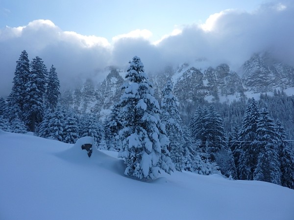 Salendo al Ruchbuel, vista verso il Furgglenfirst