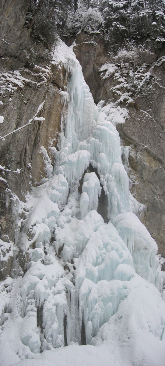 Cascade de droite de Sur Bayard, vue de côté