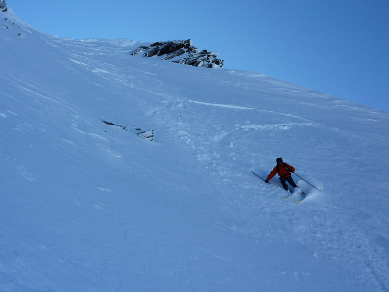 Rocher Blanc : premiers virages dans le couloir NW de gauche