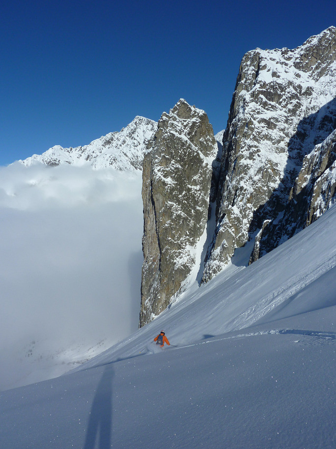 Plongeon au pied de l'a-pic