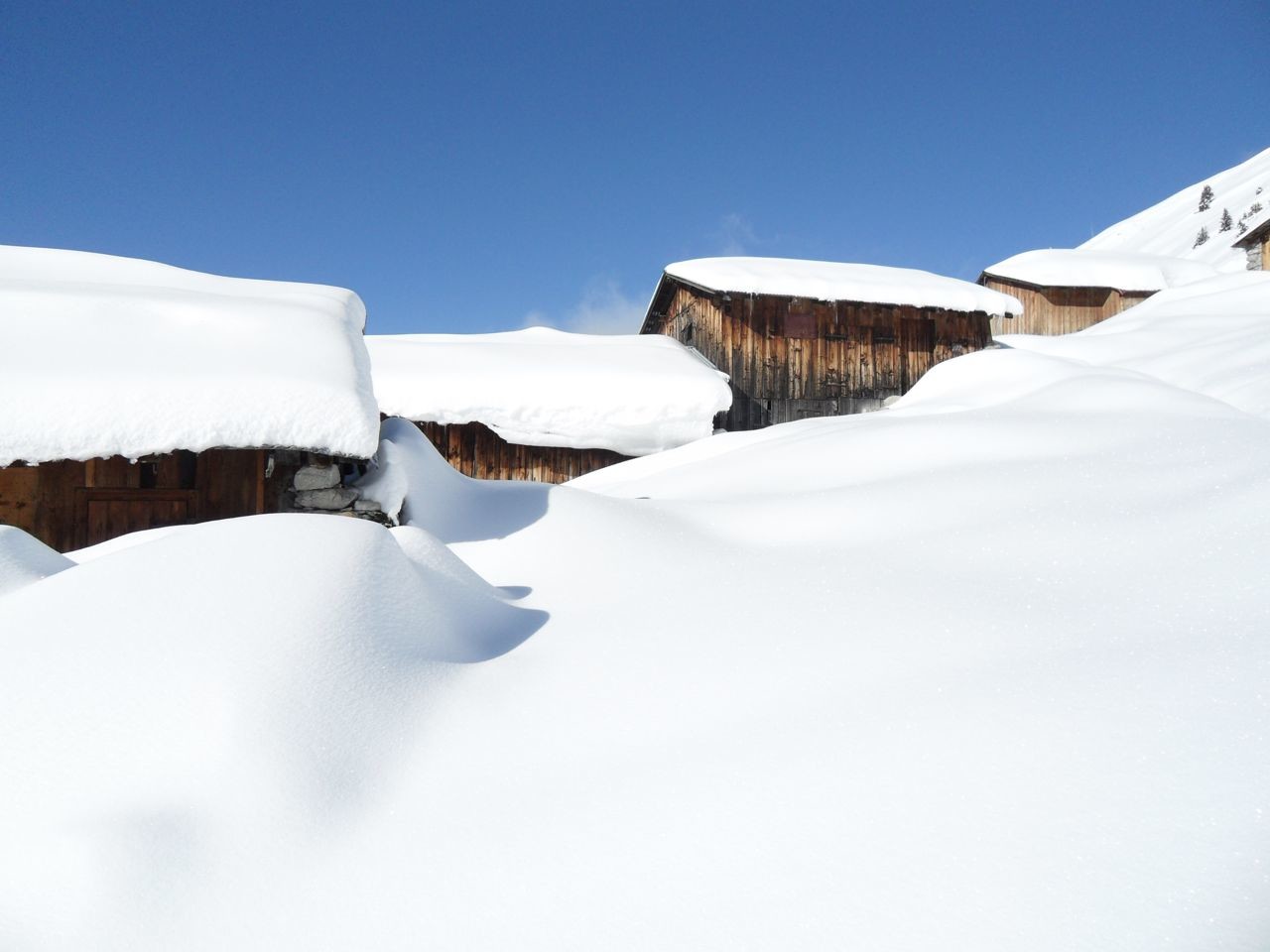 le groupe de chalets très pittoresque