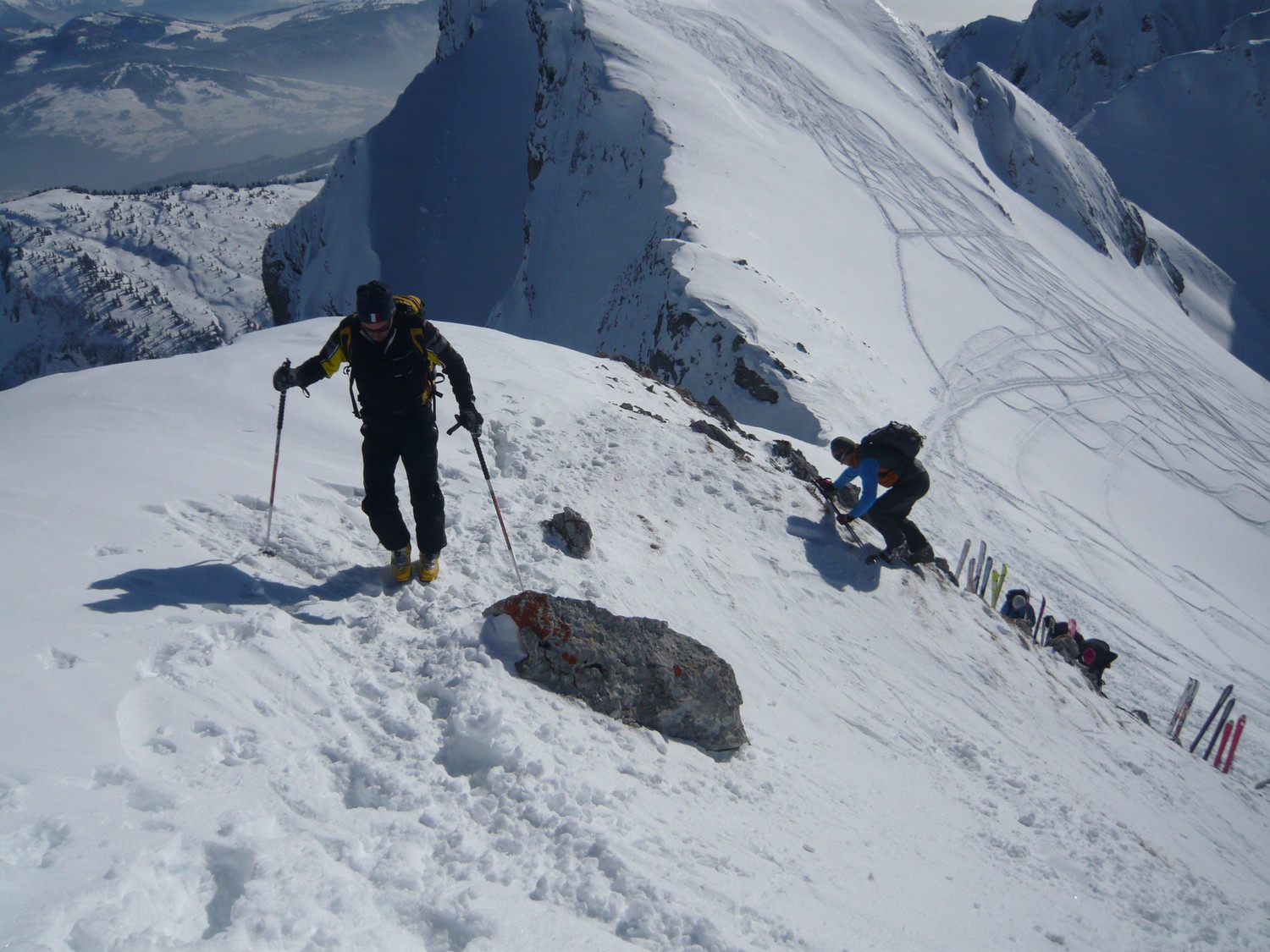 Sur les crêtes au sommet