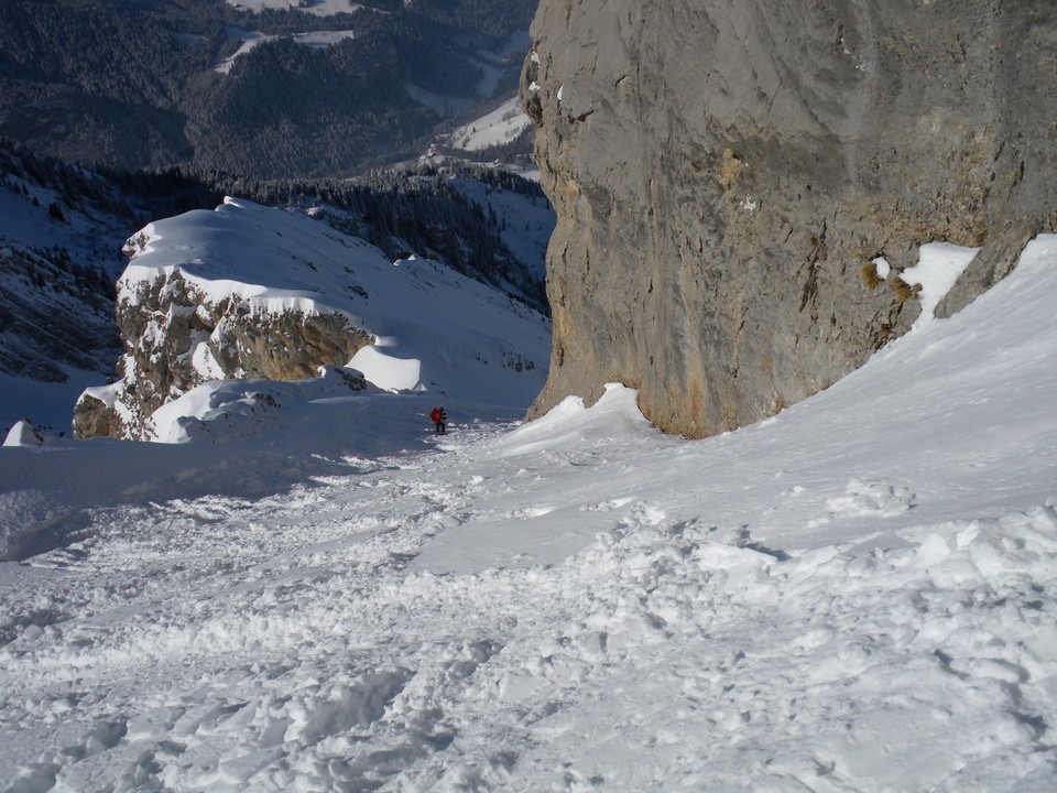 Haut du couloir Chauchefoin, pente à 45°