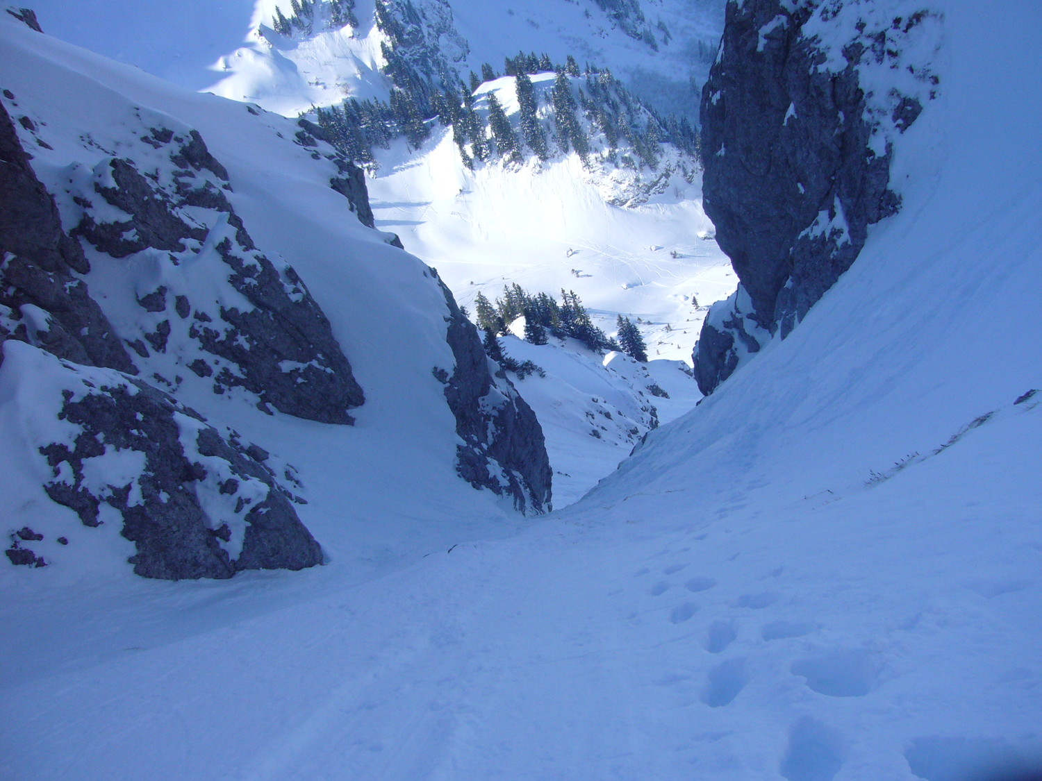 Descente du couloir Ouest de Pététoz