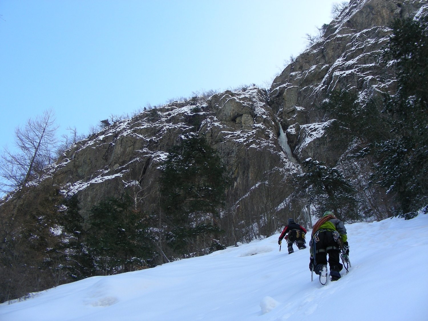 Arcobaleni, vue du bord de la route