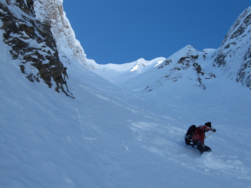 Laurent sous les corniches