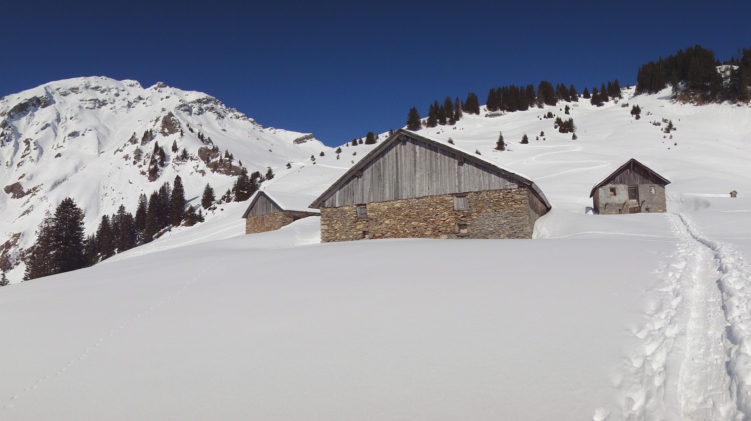 Le Pron, en remontant à la pointe des Mattes