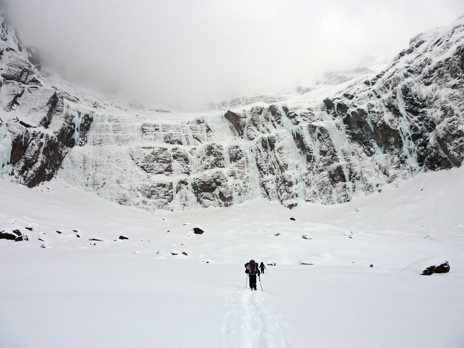 Le cirque de Gavarnie immaculé