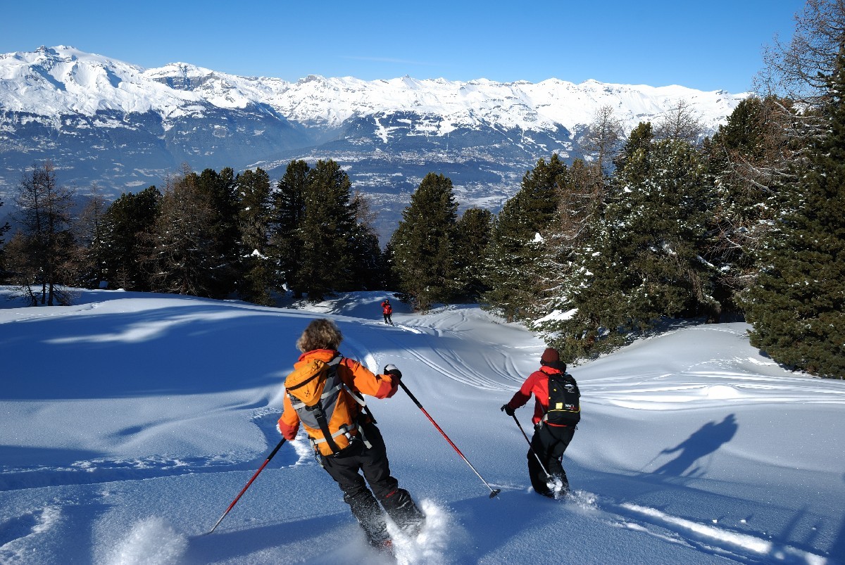 Floriane et Evelyne dans la descente de la Tour de Bonvin