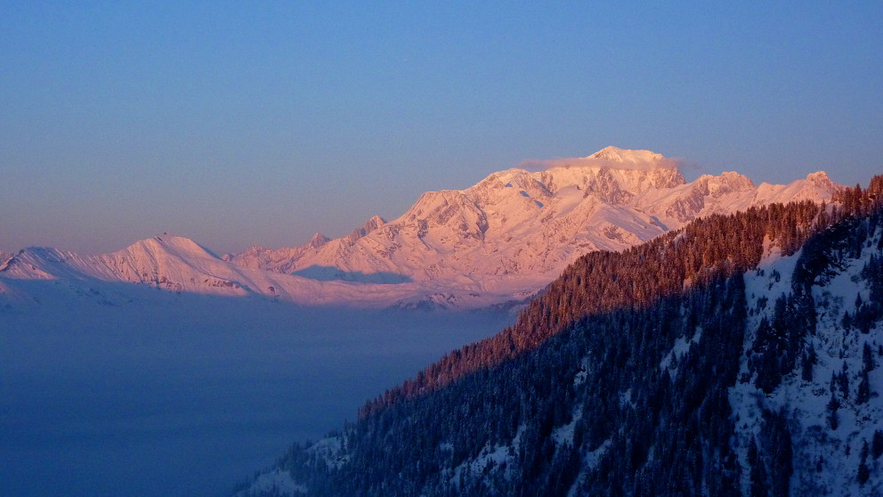 coucher de soleil sur le Mont blanc