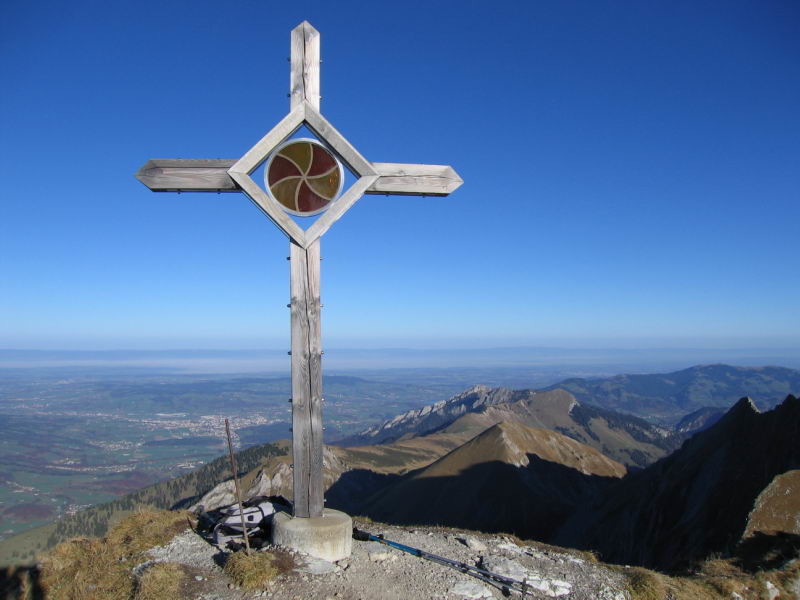 Croix au sommet du Vanil de l'Ecri