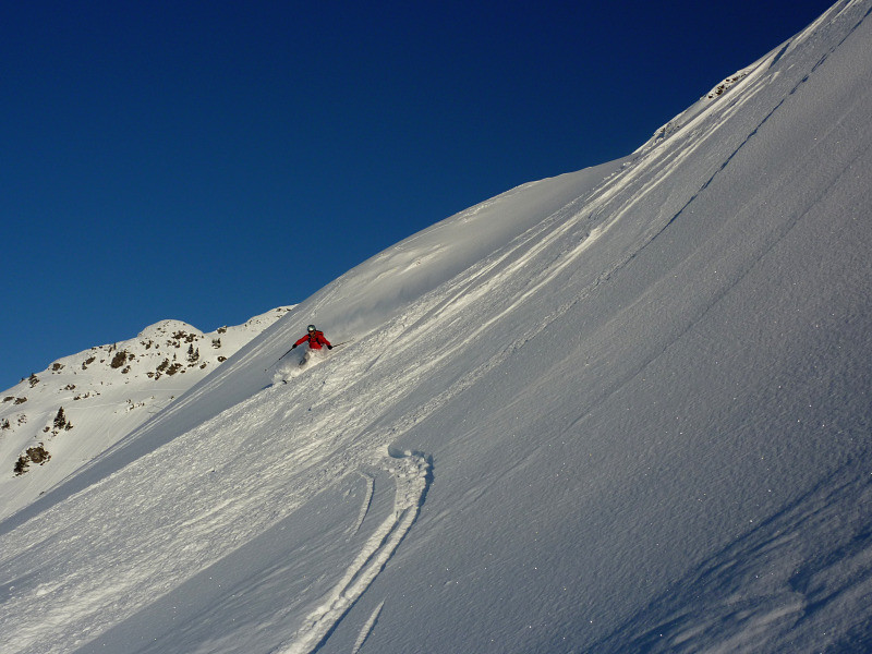 Dans le versant NW de la Pointe Saint Jean