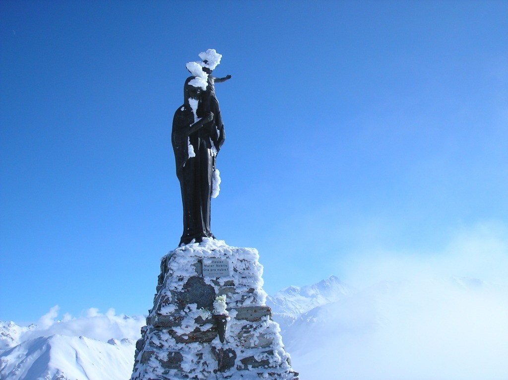 Mont Noble et sa madone