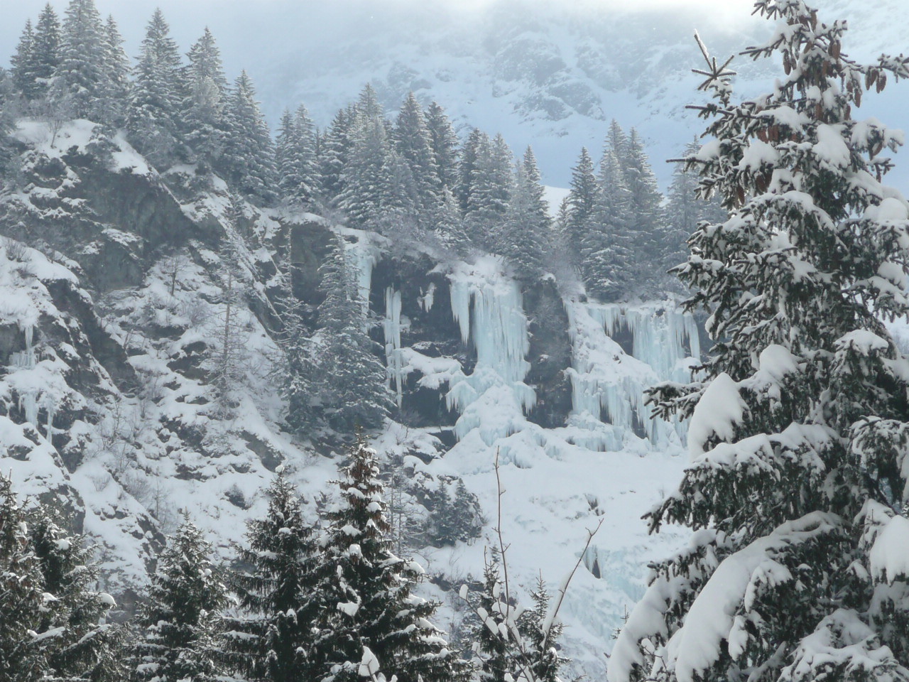 3_Cascades_2_3_4.JPG