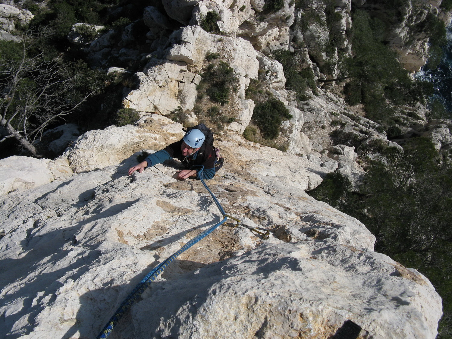 Grosse ambiance et quel rocher l'aragonite !