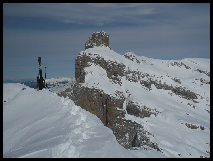 La grande soeur de l'Aiguille de Varan :l'Aiguille Rouge