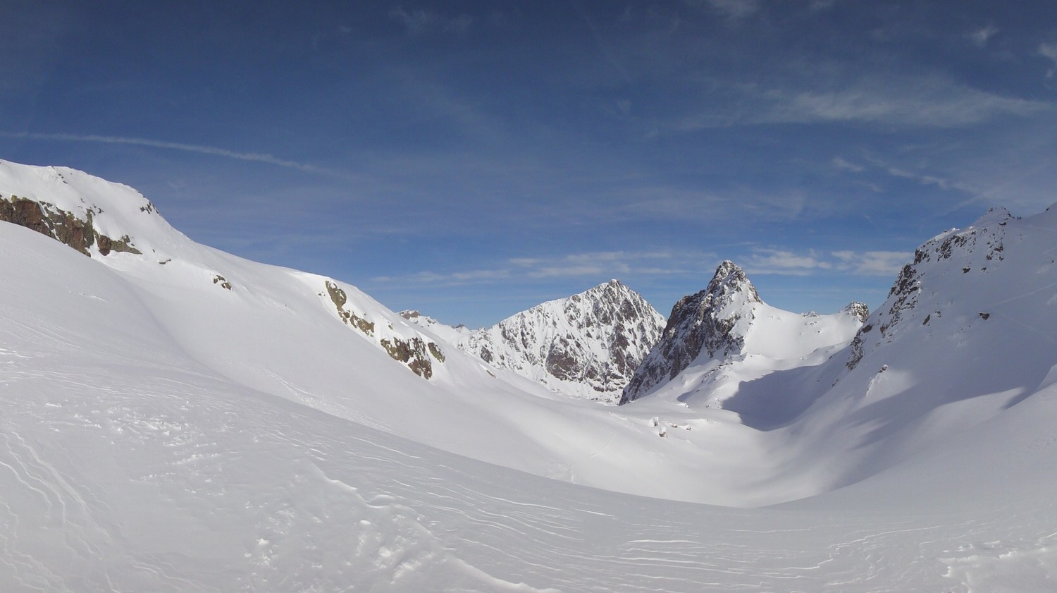 Col de Fenestral : vue sur le Luisin et la Dent d'Emaney