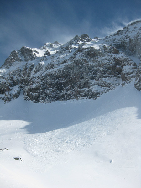 Coulée sous le Pic du Loup