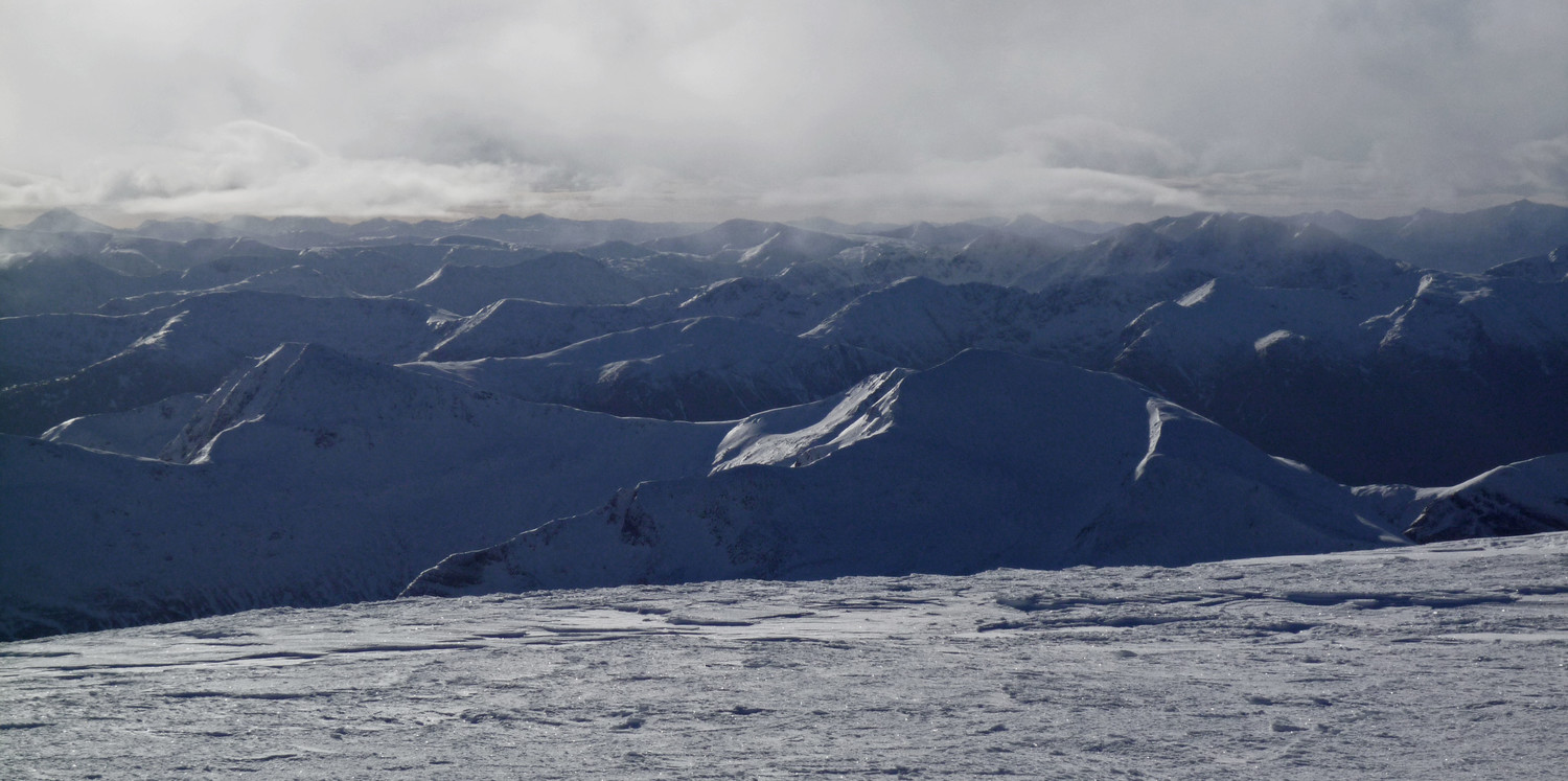 Point Five - Perspectives rares depuis le sommet du Ben